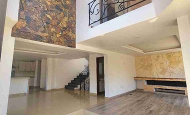 CASA EN RENTA EN METEPEC. RESIDENCIAL CONDADO DEL VALLE