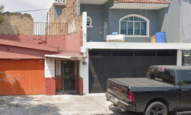 BELLISIMA CASA EN EXCELENTES CONDICIONES, UBICADA, IGUALDAD 577 ESPERANZA GUADALAJARA GUADALAJARA C.P. 44300 JALISCO	ESPERANZA	GUADALAJARA	JALISCO