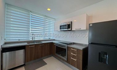 Santa Fe Juriquilla. RENTA - Departamento amueblado con menidades y 2 recámaras