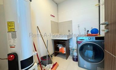 Santa Fe Juriquilla. RENTA - Departamento amueblado con menidades y 2 recámaras