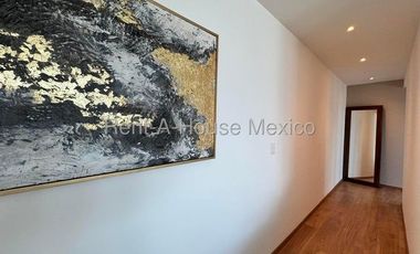 Santa Fe Juriquilla. RENTA - Departamento amueblado con menidades y 2 recámaras