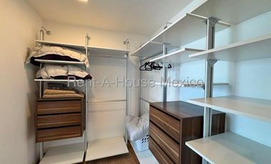 Santa Fe Juriquilla. RENTA - Departamento amueblado con menidades y 2 recámaras