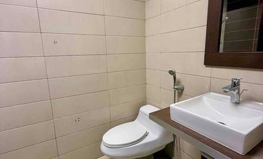RIVER TOWERS-SAMBORONDON KM5, Alquiló amplió departamento 3 dormitorios $2000.