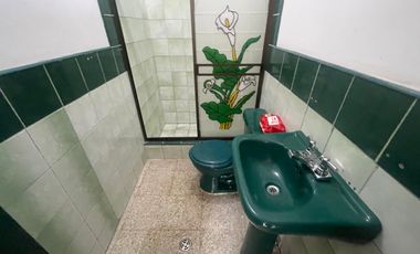CIUDADELA URBANOR ALQUILO PRECIOSO Y AMPLIO DEPARTAMENTO PLANTA BAJA, TRES DORMITORIOS, EXCELENTES ACABADOS