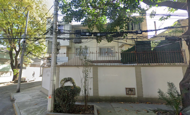 Venta de Casa, Adjudicada en Condominio de recuperación Bancaria, Adjudicada, Benito Juárez, cdmx. ADE*