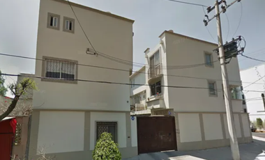 Venta de Casa, Adjudicada en Condominio de recuperación Bancaria, Adjudicada, Benito Juárez, cdmx. ADE*