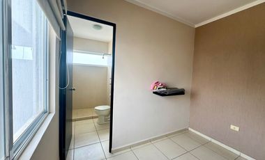 venta de casa en privada a pie de carretera 57 zona industrial