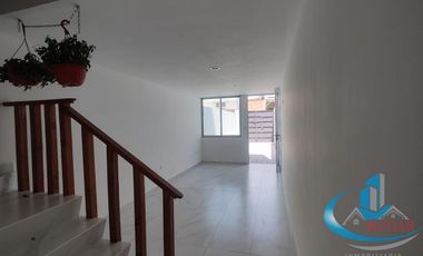 SE RENTA CASA EN LOMA LINDA, A 8 MINUTOS DE LA BUAP