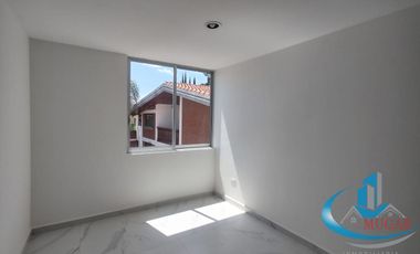 SE RENTA CASA EN LOMA LINDA, A 8 MINUTOS DE LA BUAP