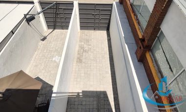SE RENTA CASA EN LOMA LINDA, A 8 MINUTOS DE LA BUAP