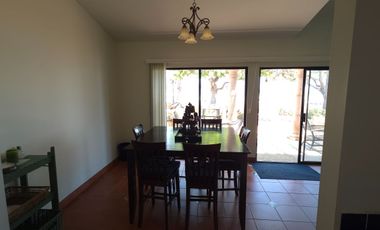 Marina Front 2Bedrooms 1Bath Bungalow, beatiful confortable setting secure,