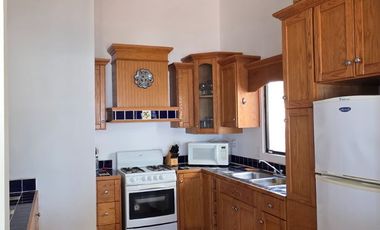 Marina Front 2Bedrooms 1Bath Bungalow, beatiful confortable setting secure,