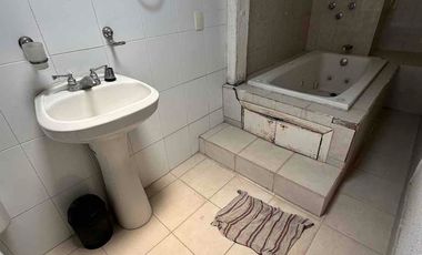 CASA CON JACUZZI EN VILLA DE LAS FLORES