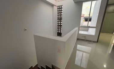 se arrienda casa en la hacienda el castillo- vía cali -Jamundí