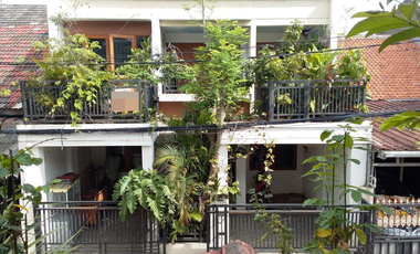 Di Jual Rumah Strategis di Cipinang Raya