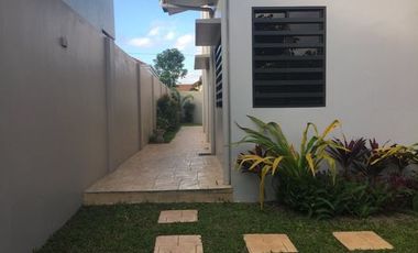 HOUSE AND LOT FOR SALE OR RENT IN ESSEL PARK, ANGELES CITY