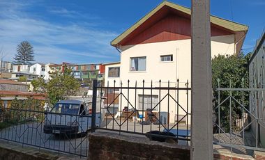 I. HOLZAPFEL #983 | Casa 4D2B en Recreo