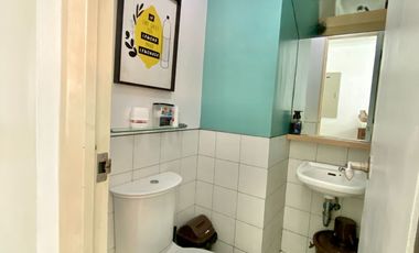 FOR LEASE/SALE: Fully-furnished 2-Bedroom Loft with Balcony - Encino, Serendra, BGC, Taguig