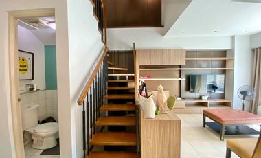 FOR LEASE/SALE: Fully-furnished 2-Bedroom Loft with Balcony - Encino, Serendra, BGC, Taguig