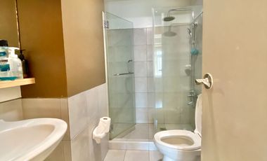 FOR LEASE/SALE: Fully-furnished 2-Bedroom Loft with Balcony - Encino, Serendra, BGC, Taguig