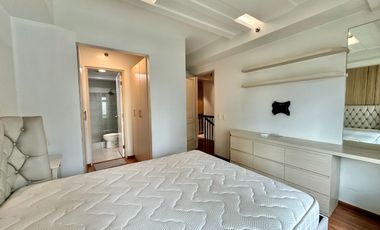 FOR LEASE/SALE: Fully-furnished 2-Bedroom Loft with Balcony - Encino, Serendra, BGC, Taguig