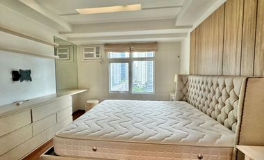 FOR LEASE/SALE: Fully-furnished 2-Bedroom Loft with Balcony - Encino, Serendra, BGC, Taguig