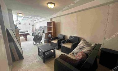 Rento Casa Amplia con patio.