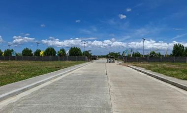 The Newest Residential lots for Sale at Orchard Golf Residences along Villar Avenue