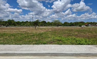 The Newest Residential lots for Sale at Orchard Golf Residences along Villar Avenue