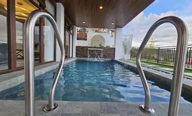 Overlooking ️Brand New Smarthome 3 StoreySingle Detached House with pool and garden