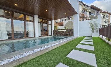 Overlooking ️Brand New Smarthome 3 StoreySingle Detached House with pool and garden