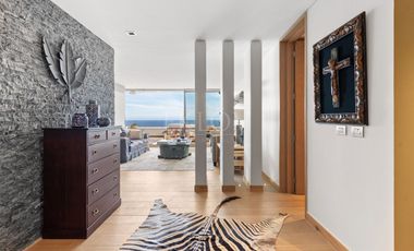 Depto de lujo con terraza panorámica y vista al mar