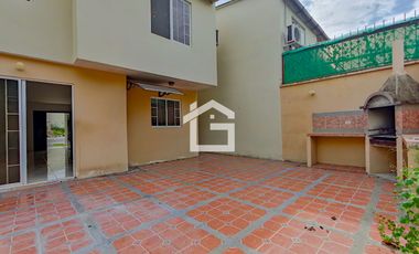 Casa en Venta en Urbanización San Patricio en Machala