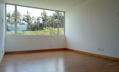 Casa en arriendo en Alto de Palmas, Envigado