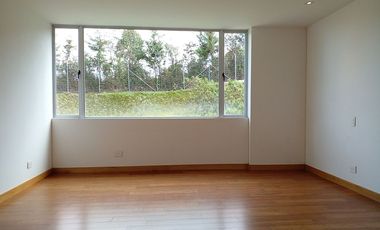 Casa en arriendo en Alto de Palmas, Envigado