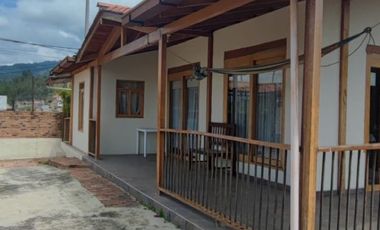 CABAÑA LOTE 1251 M2 BARRIO SAN MIGUEL PAIPA-BOYACÁ