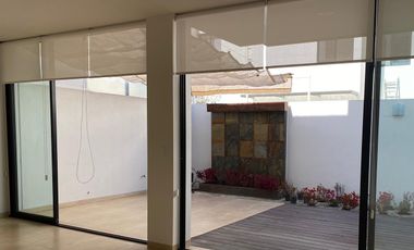 Casa en Renta en Santillana, Solares