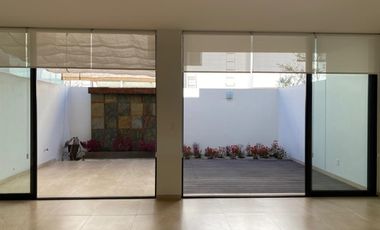 Casa en Renta en Santillana, Solares