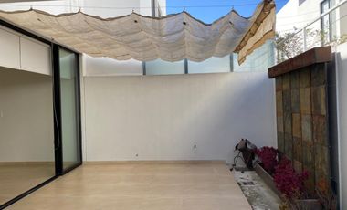 Casa en Renta en Santillana, Solares