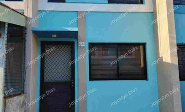 Inner Unit with 2 Bedrooms and 1 T&B