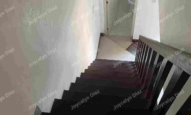 Inner Unit with 2 Bedrooms and 1 T&B