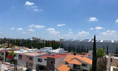 ENTHOUSE EN VENTA EN FRACC LA LOMA (JUNTO AL CLUB DEPORTIVO LA LOMA)