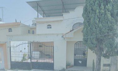 VENTA DE CASA EN JARDINES DEL PEDREGAL, TUXTLA GUTIERREZ, CHIAPAS.