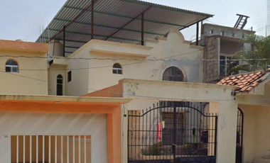 VENTA DE CASA EN JARDINES DEL PEDREGAL, TUXTLA GUTIERREZ, CHIAPAS.