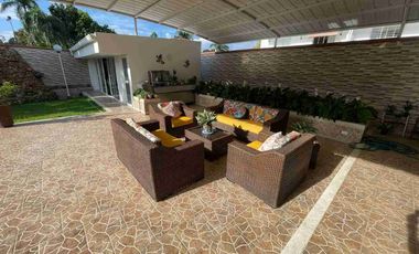 Alquilo casa Amoblada