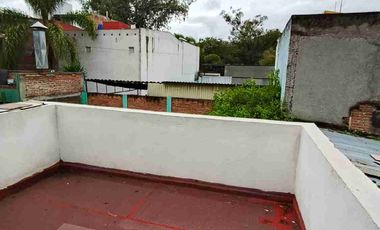 casa en RENTA avenida VENTURA PUENTE
