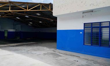 se arrienda bodega comercial