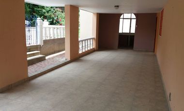 FINCA DE RECREO FAVORABLE A MEDIA HORA DESDE MEDELLIN ANTIOQUIA COLOMBIA.