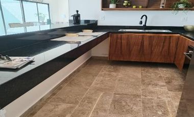 VENTA DE CASA NUEVA CANCUN ARBOLADA LA CEIBA
