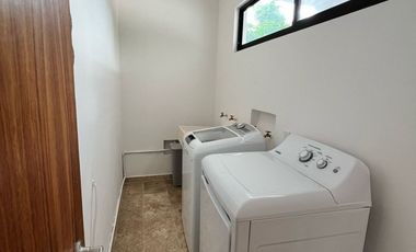 VENTA DE CASA NUEVA CANCUN ARBOLADA LA CEIBA